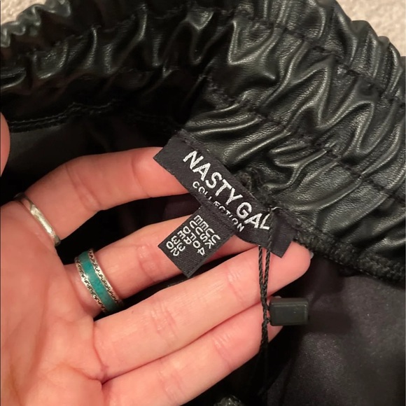 Leather pants - Picture 2 of 4